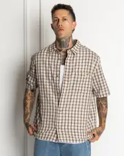 [Wrangler] Wrangler Men's Boxcar Short Sleeve Shirt in Tan Check Brown Size Medium M Tan Check Brown