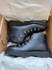 Danner Mountain Boots Forest Grove
