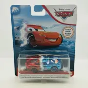 Disney Pixar Cars - SUPER CHASE TRANSFORMING LIGHTNING MCQUEEN - 1:55 Diecast