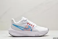 在飛比找Yahoo!奇摩拍賣優惠-160碼數:如圖所示 耐克Nike Air Zoom Win