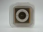 Apple iPod Shuffle 2010 4th Generation Model - A1373 - GOLD 2GB BRAND NEW SEALED