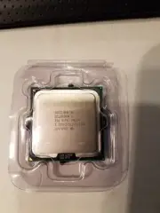 Intel Celeron D 356 512 KB L2 Cache FSB 533 MHz 3.333 GHz Socket 775 CPU SL9KL