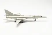herpa 572156 Russian Force Tupolev TU-22M3 Backfire, Dyagilevo Air Base - RF-34075/24 Red, Miniature Scale 1:200, Collectable, Model without Stand, Metal Miniature Model