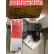 1PS New For Danfoss 061B100866 Pressure Switch in box Free Shipping