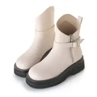 在飛比找momo購物網優惠-【amai】時尚率性金屬扣圓頭厚底短靴 中跟靴 襪靴 短筒靴