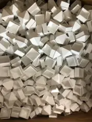 Lot of 1000 - 1 1/4" x 1 1/4" Sharp Plastic Picket Cap Square Fence Post Cover