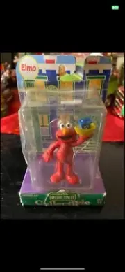 Sesame Street Collectibles Elmo NIP Mini Figurine Tyco 1997 NOS Vintage
