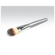 Youngblood Liquid Foundation Brush