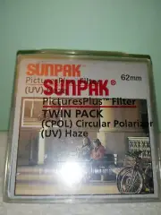 62MM TWIN PAK (SUNPAK BRAND) FILTER NEW! CIRCULAR POLARIZER & UV HAZE