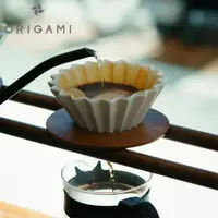 在飛比找ETMall東森購物網優惠-日本ORIGAMI 折紙咖啡陶瓷V60蛋糕濾杯M號手沖濾杯木