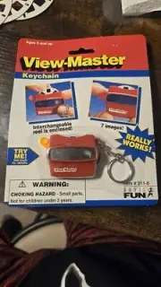 NEW! Vintage View Master Key Chain.1997 Images Of Solar System And Outer Space