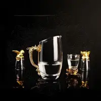 在飛比找ETMall東森購物網優惠-十二生肖白家用中式玻璃酒具12只小分酒器一口杯套裝酒杯