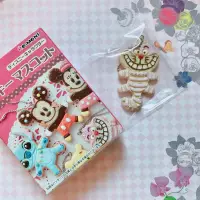 在飛比找蝦皮購物優惠-REMENT 迪士尼 愛麗絲 妙妙貓 餅乾 點心 盒玩 吊飾
