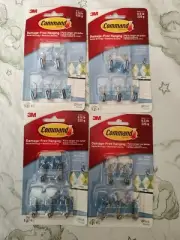 20 Command Small Wire Toggle Hooks, Damage Free Hanging Wall Hooks Small, Clear