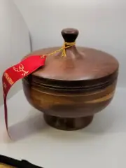 Hand Turned 6" Diameter Wood Bowl w/ Lid Signed Bill J. Pate