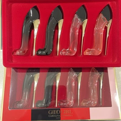 Caroline Herrera Good Girl Perfume Mini Set (7mlx4)