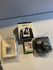 Fujifilm Instax Mini 8 Instant Blk Film Camera In Box Film + Extra Lens Album
