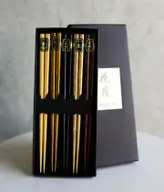 Reusable Bamboo Multi Tone Wooden Grain Colors Set of 5 Chopsticks Pairs In Box