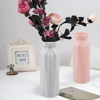 在飛比找樂天市場購物網優惠-菱形紋 北歐風幾何線條素色花瓶 塑膠花瓶 防摔 花器 插花 