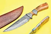 CUSTOM HANDMADE DAMASCUS STEEL CHEF KNIFE OLIVE WOOD WITH DAMASCUS DOUBLE CLIP