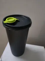 Tupperware Thirst Quake Black Color 1.4 Ltr