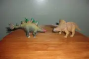 Takara Tomy ANIA Green Stegosaurus & Triceratops dinosaur Figures 5 inch jointed