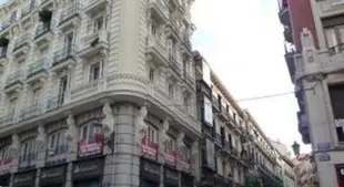 拉斯富恩特斯旅館Hostal Las Fuentes