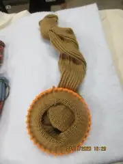 Fiber To A Scarf Kit -4oz of Wool or Alpaca, Drop Spindle kit and Round Loom Kit