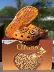 Crocs Honey Nut Cheerios Classic Clog Size Men's 10 / Women's 12 FAST SHIP