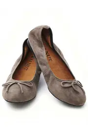 Lucy Soft Flat--WAL-LSB