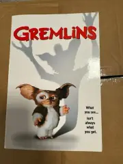 NECA Ultimate 7" Gremlins GIZMO NIB Action Figure Damaged