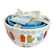Boston Warehouse NEW Set of 3 Nesting Prep Bowls Holiday Winter MIttens