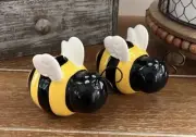 Sweet As Can Bee Honeybee Salt & Pepper Ceramic Salt & Pepper Shaker NIB