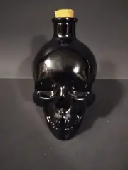 New Black Glass Skull Bottle and Cork Rare Halloween Decoration Spells Gothic