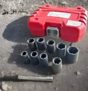 10pc Twist Sockets Locking Wheel Nut Remover Non Slip Broken Studs Rounded Bolts