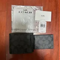 在飛比找蝦皮購物優惠-COACH PVC LOGO防刮皮革短夾(附證件夾)(黑灰)