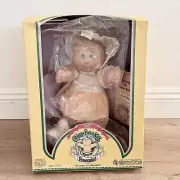 Vintage RARE 1985 Coleco Cabbage Patch Kids In Box W/Certificate Helena Kirstie