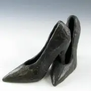 Manuel Ferreiro - Cackle-Cackle Bronze w/ Certificate of Authenticity