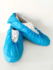 CASE OF 1,000 BLUE DISPOSABLE PLASTIC SHOE COVERS FREE SHIPPING