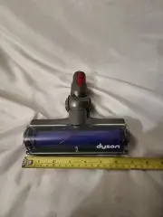 Small Dyson Vacuum Attachment
