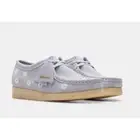 Clarks Wallabee Embroidered Slip-On Shoes Size 10 Cloud Grey Embroidery Suede