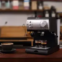 在飛比找蝦皮購物優惠-【優惠特價處理】咖啡機 傢用咖啡機 意式半自動咖啡機 手動咖