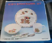 Vintage Melamine Kid’s Dinnerware Set 5 pc Bears & Blocks KDI-BAR. NOS