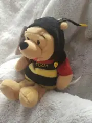 Disney Store Bumble BEE POOH retired bean bag beanie collectible