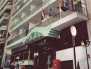 法老王飯店Pharaohs Hotel