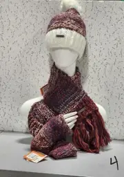 SCREAMER Set # 4: Mitts Hat Scarf *NEW WITH TAGS*