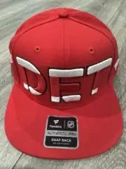 Detroit Red Wings Fanatics SnapBack Adjustable Hat Red Color
