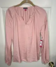 NWT Vince Camuto Size XS Blush Pink Peach Keyhole Split V-neck Blouse Top