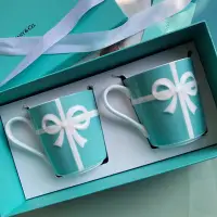 在飛比找Yahoo!奇摩拍賣優惠-TIFFANY & Co. 蒂芙尼 蝴蝶結藍色對杯陶瓷馬克杯