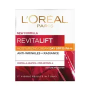L'Oreal Paris Day Cream, SPF 35 Pa++, Anti-Wrinkle and Radiance Revitalift, 50ml